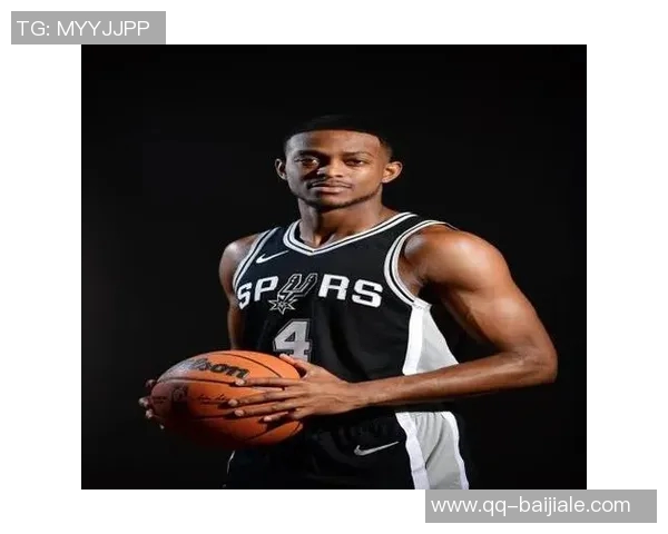 福克斯强调进攻篮板的重要性呼吁球队提升制造失误与转换进攻能力